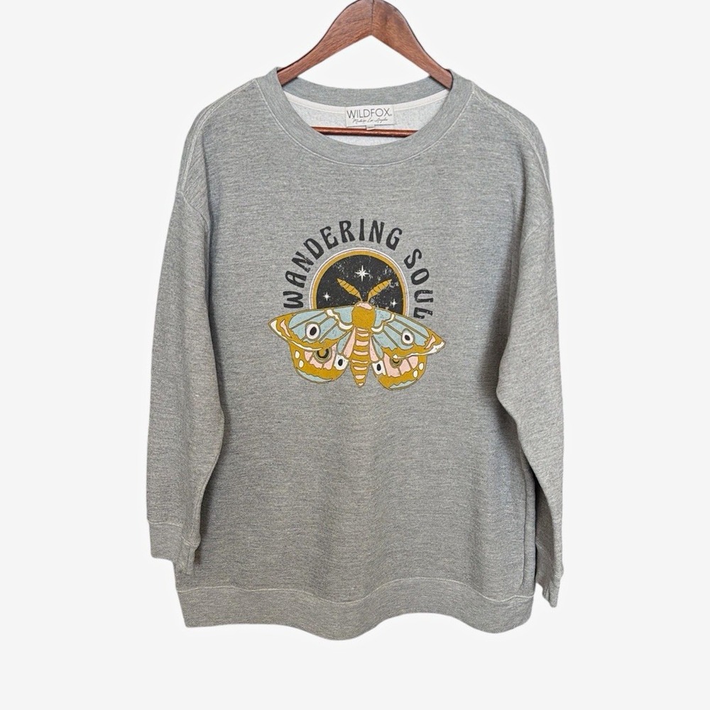 WILDFOX Gray Wandering Soul Graphic Crew Sweatshirt M Oversized Boho Comfy Cozy